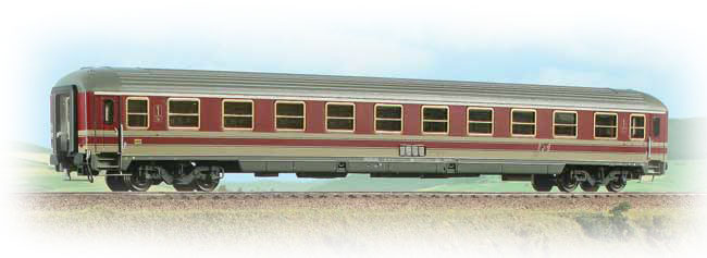 Express train Passenger car 1st class type X<br /><a href='images/pictures/ACME/65654_c.jpg' target='_blank'>Full size image</a>
